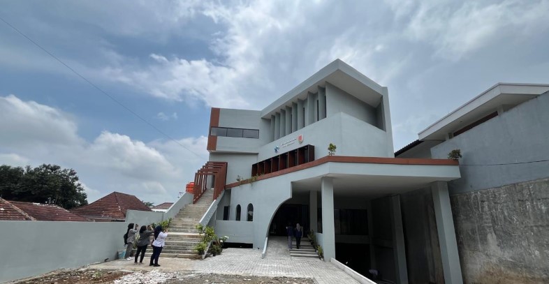 Pemkot Semarang Rampungkan Pembangunan Perpustakaan Baru Kota Semarang
