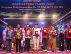 Pemkot Bersama Warga Masyarakat Rawat Harmoni dalam Perayaan Kedatangan Kimsin YS Poo Seng Tay Tee ke-166