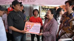 Tinjau Korban Kebakaran di Jagalan, Wali Kota Agustina Apresiasi Keguyuban Warga