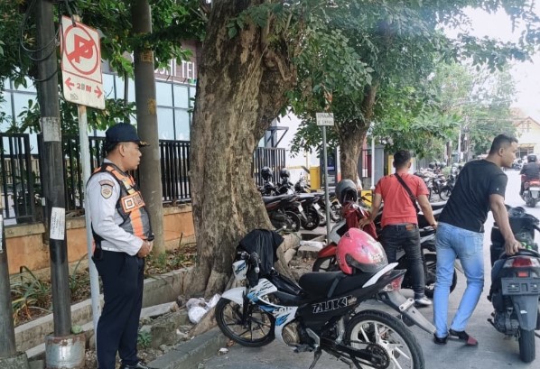 penertiban parkir