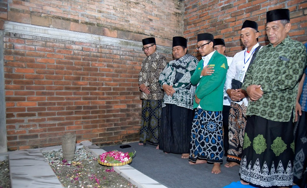 ziarah iswar
