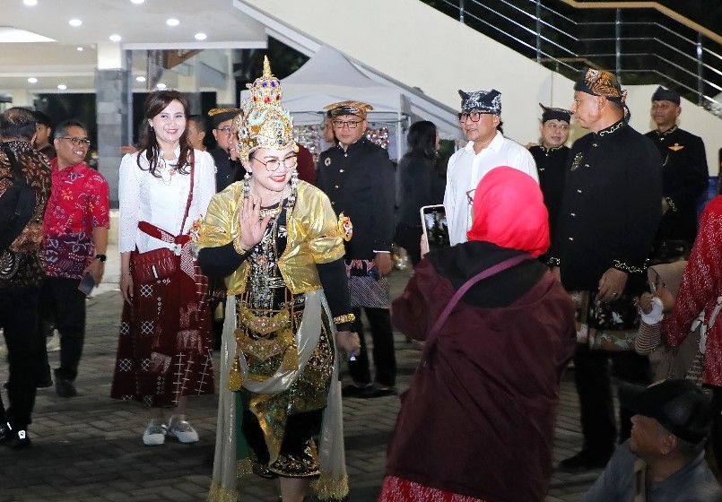 agustina wayang orang